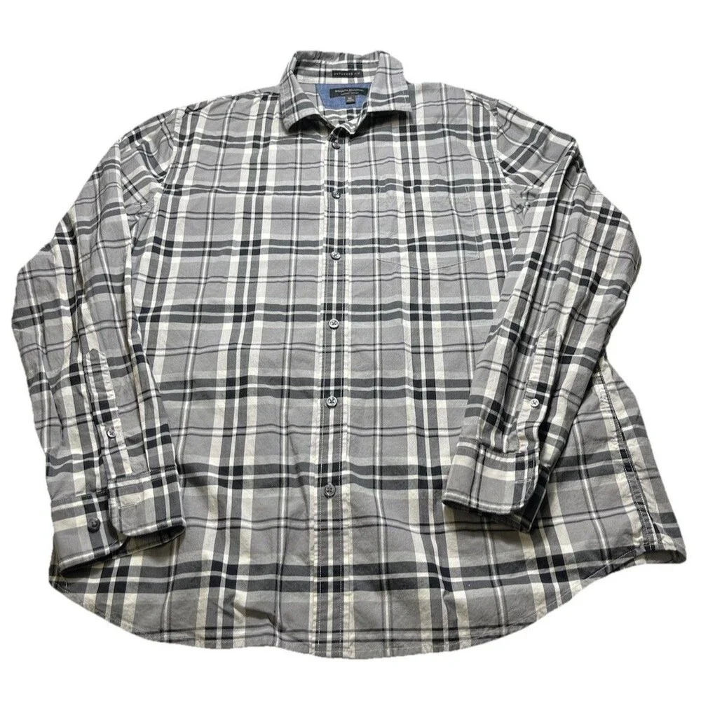 Banana Republic Untucked Men XL Plaid Button Up Shirt Organic Cotton Long Sleeve